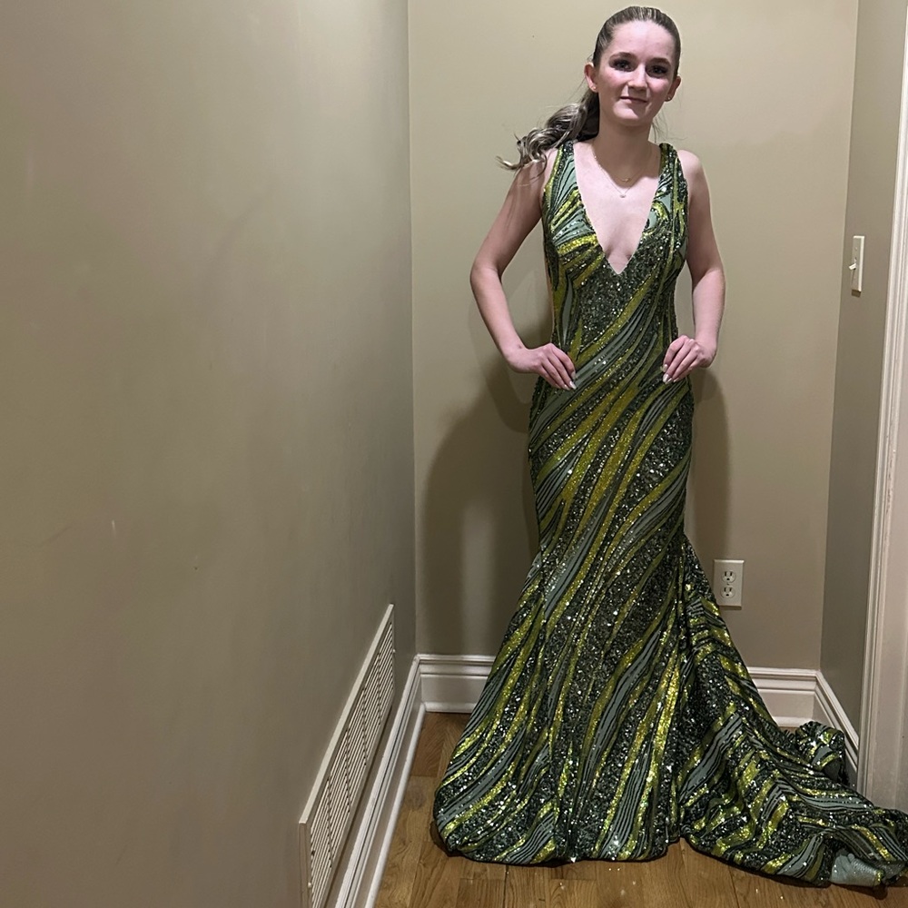 Jovani multi-colored green gown size 0